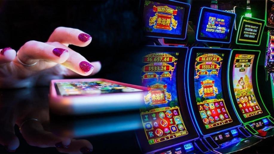 Tampilan notifikasi push dan menu aplikasi papafa slot di Android